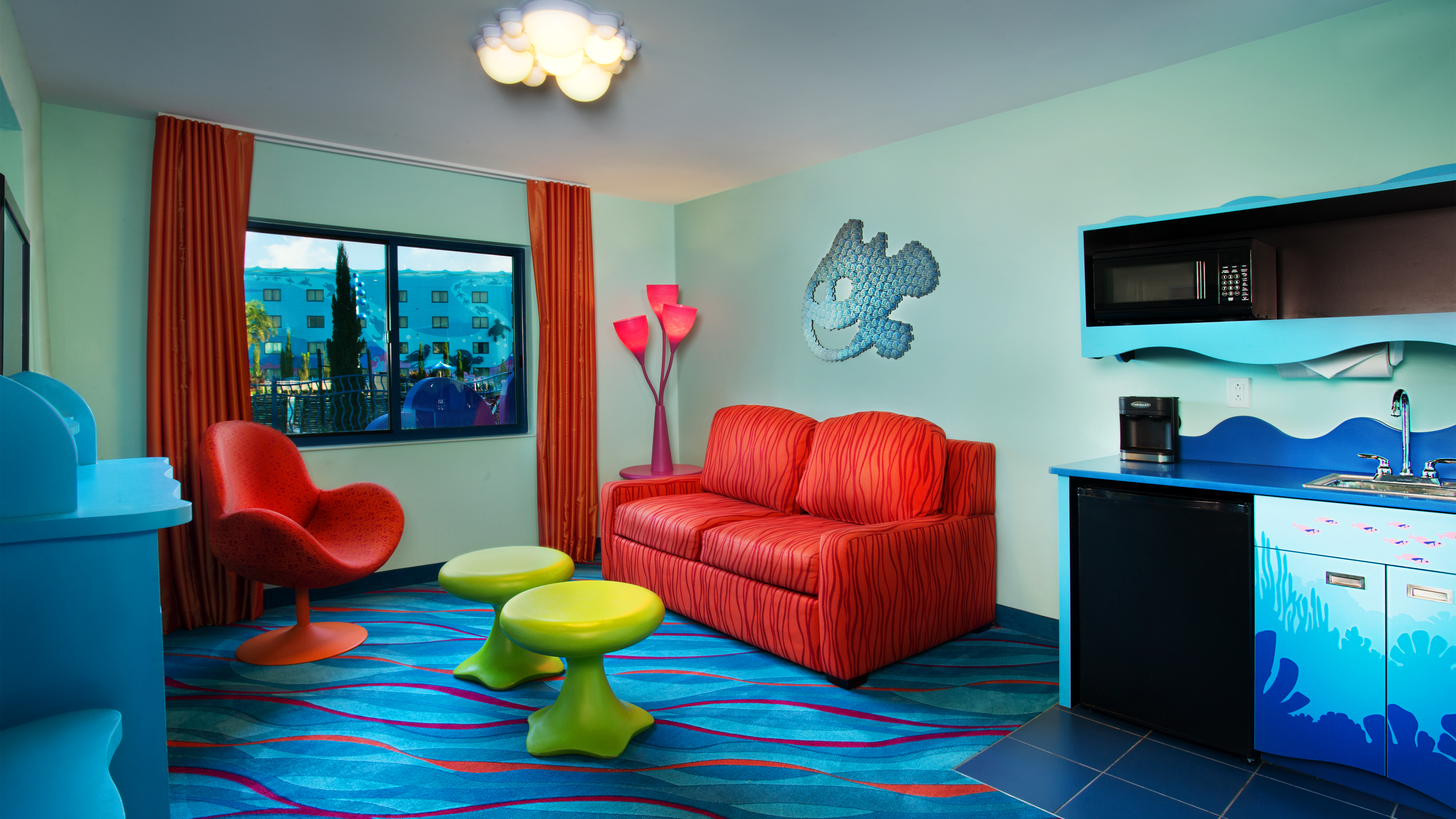 Finding Nemo Family Suites Themeparkbeds Com